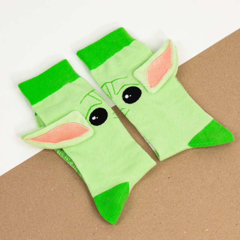 Official Star Wars The Mandalorian The Child / Baby Yoda Gift Set (Beanie + Socks) - Merchandise by Numskull Designs The Chelsea Gamer