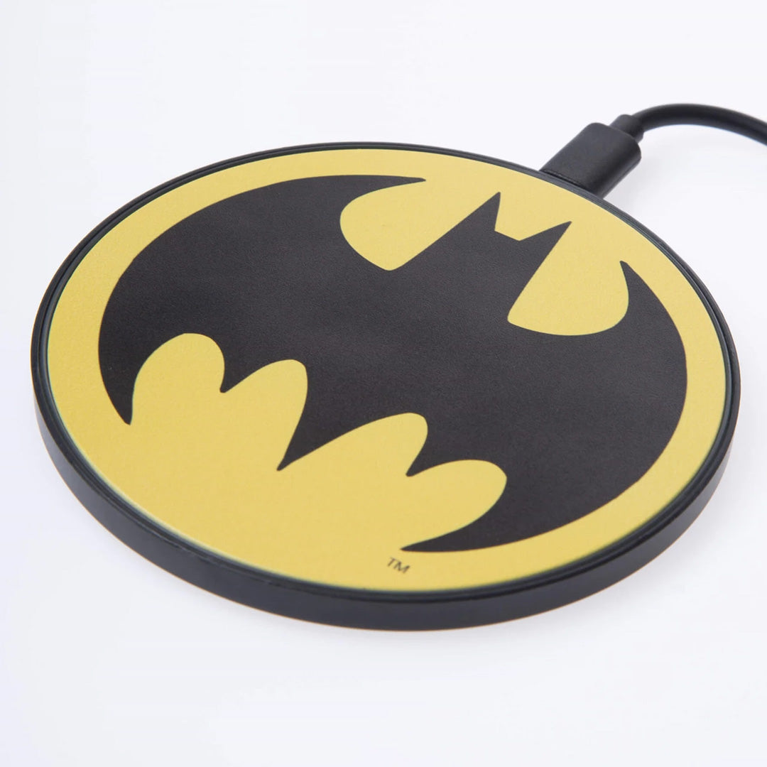Lazerbuilt - Batman Logo 10W Wireless Qi Charger - Merchandise by Lazerbuilt Ltd The Chelsea Gamer