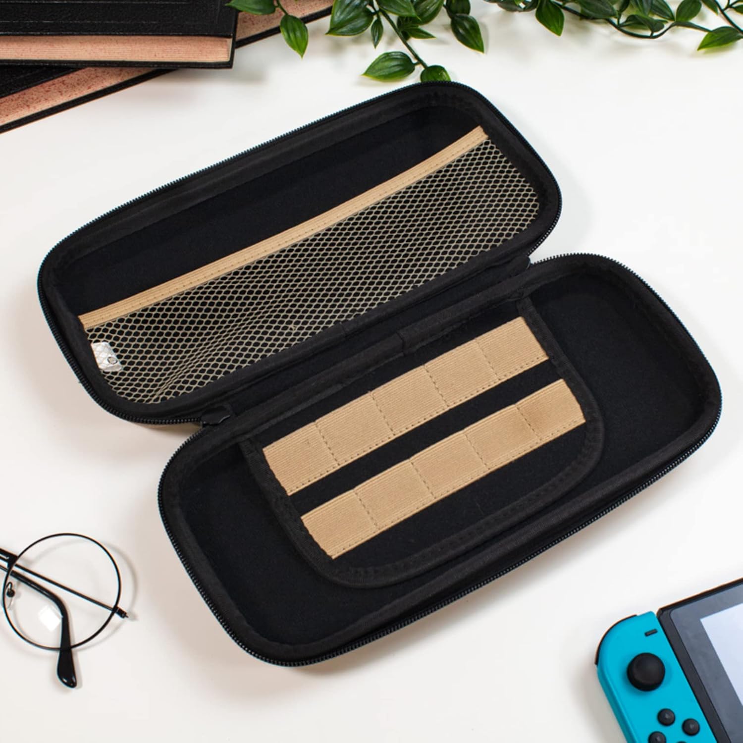 Numskull Official Harry Potter Nintendo Switch Case - Console Accessories by Numskull Designs The Chelsea Gamer