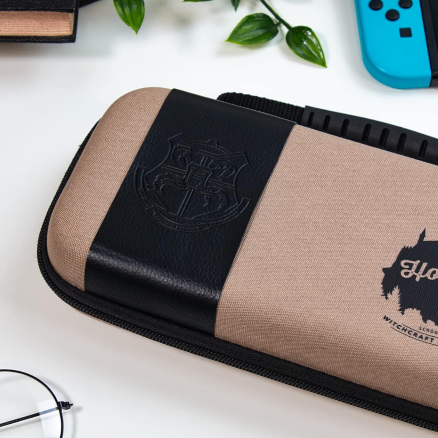 Numskull Official Harry Potter Nintendo Switch Case - Console Accessories by Numskull Designs The Chelsea Gamer