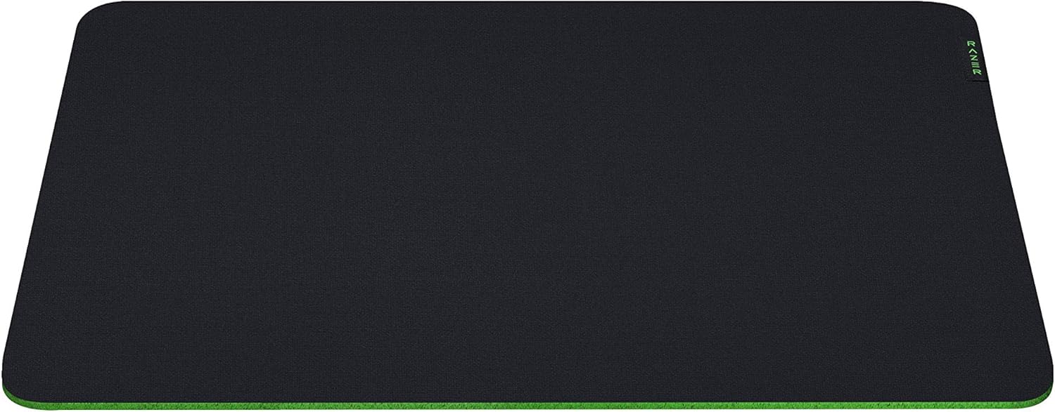 Razer Gigantus V2 - Medium - Surface by Razer The Chelsea Gamer