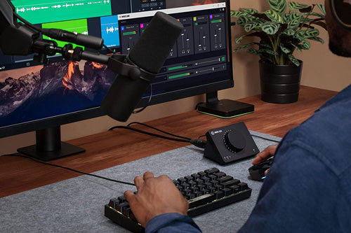 Elgato Wave XLR - Audio by Elgato The Chelsea Gamer