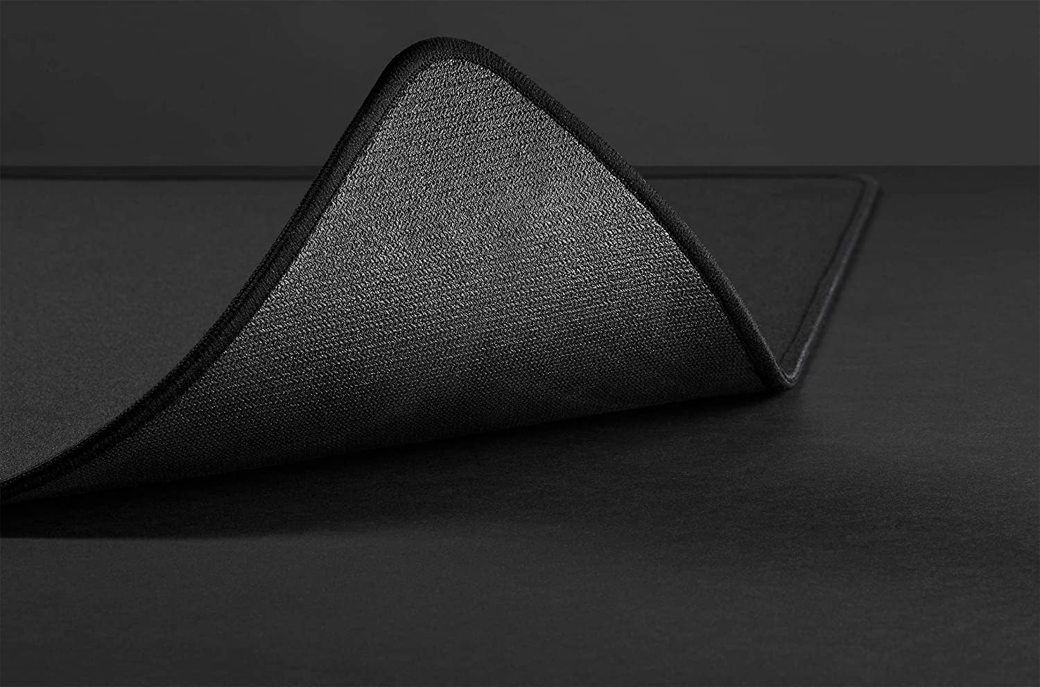 Corsair- MM500 Gaming Mouse Pad - 3XL - Surface by Corsair The Chelsea Gamer