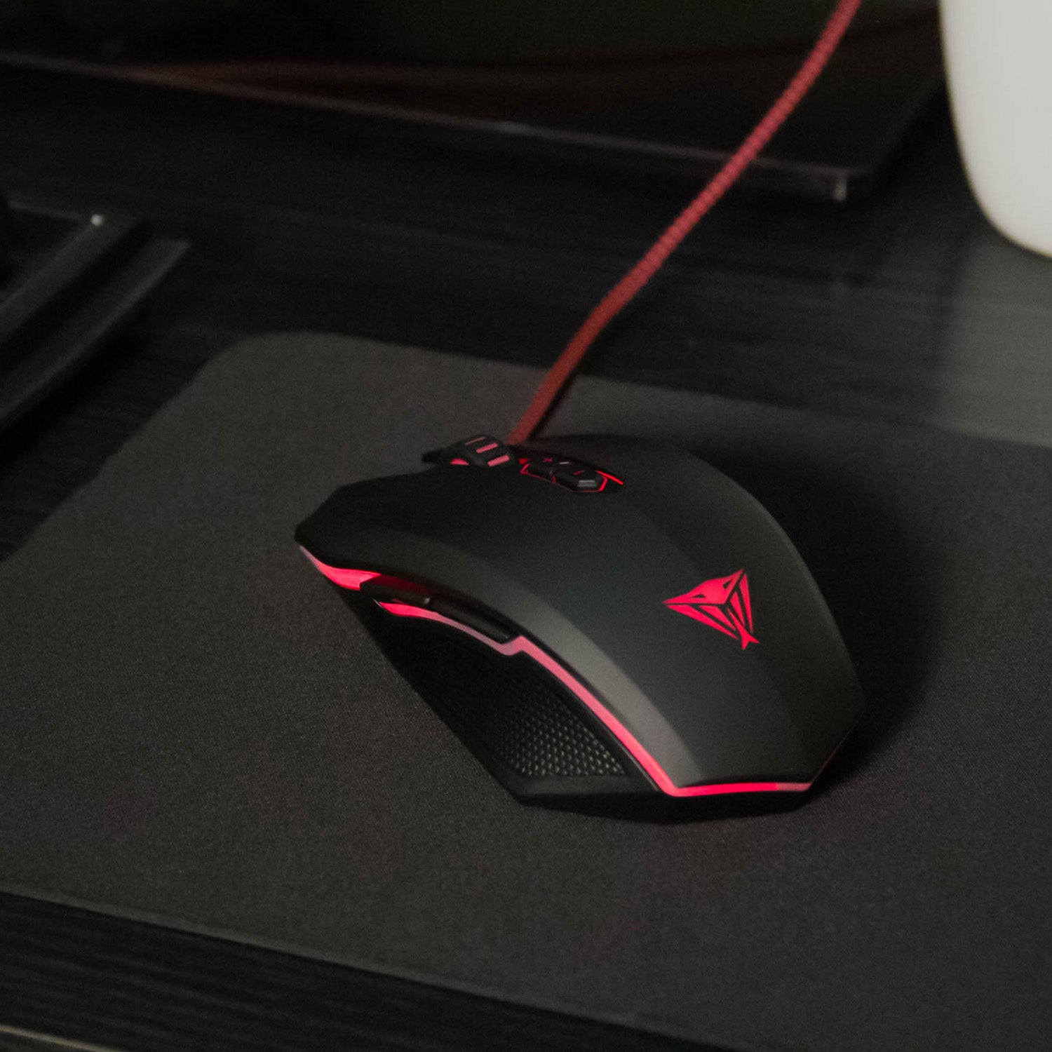 Patriot Viper V530 Optical Gaming Mouse - Mice by Patriot The Chelsea Gamer